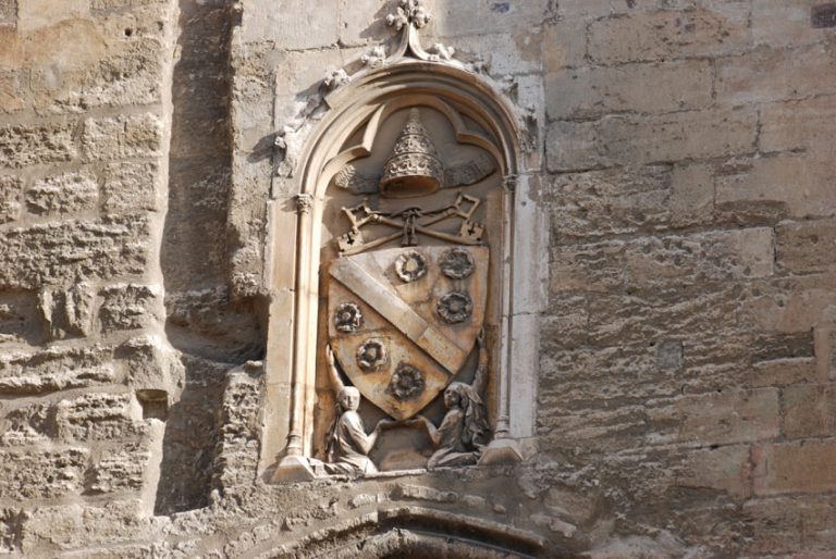 Palazzo Dei Papi Ad Avignone Una Visita Da Non Perdere