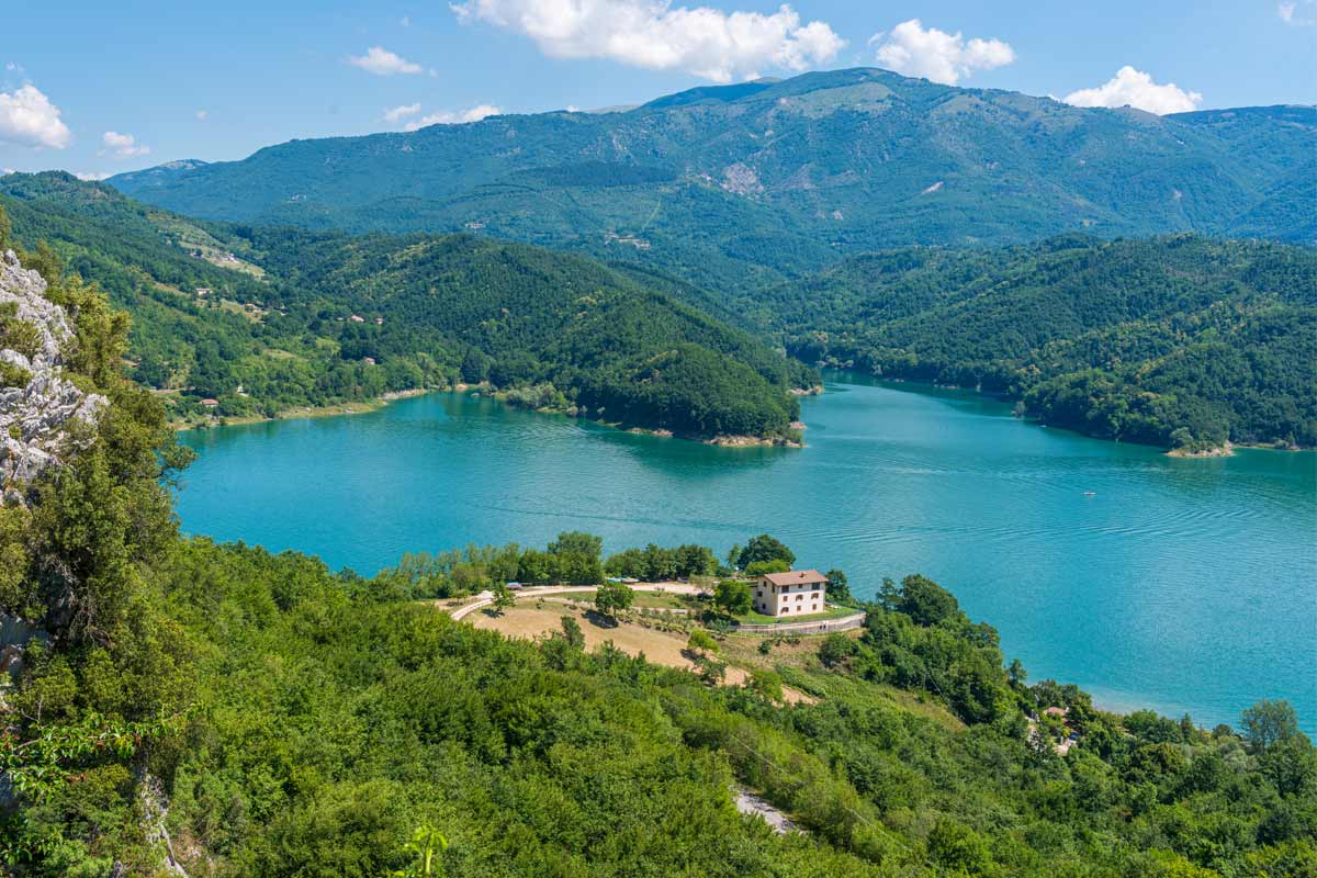 lago del Salto nel Lazio
