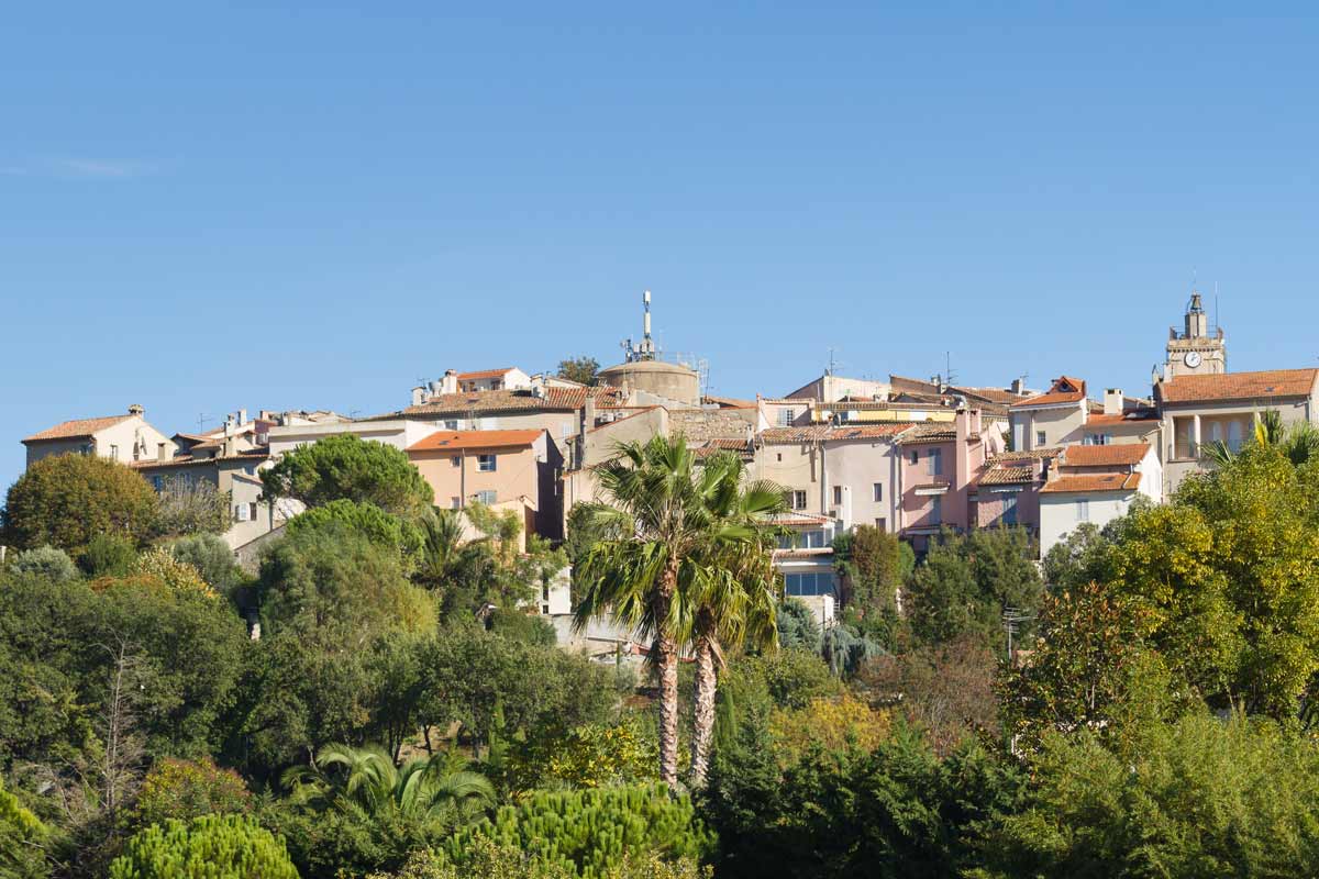 Mougins