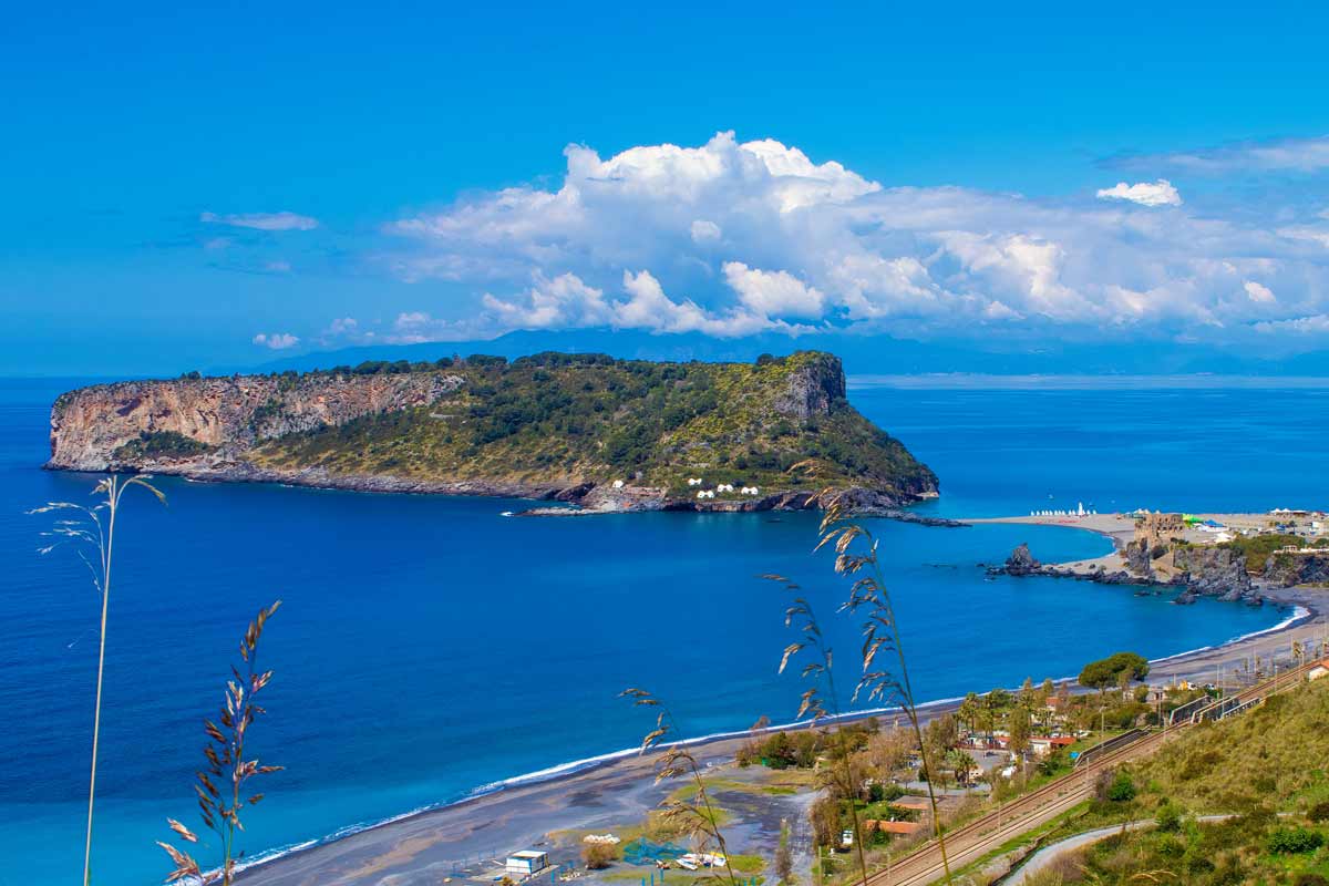 isola di Dino, Calabria