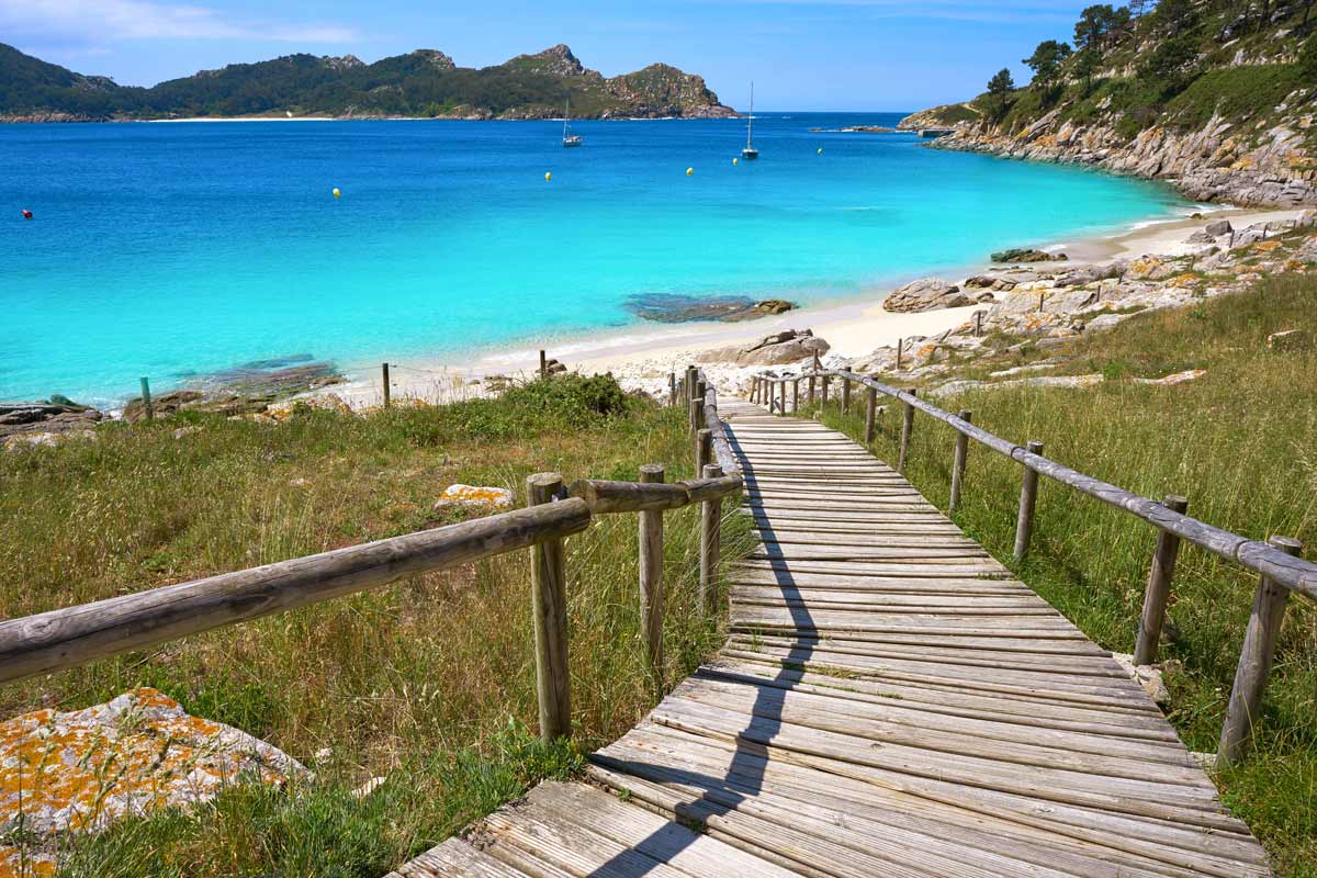 spiaggia sull'isola di Vigo, isole Cìes