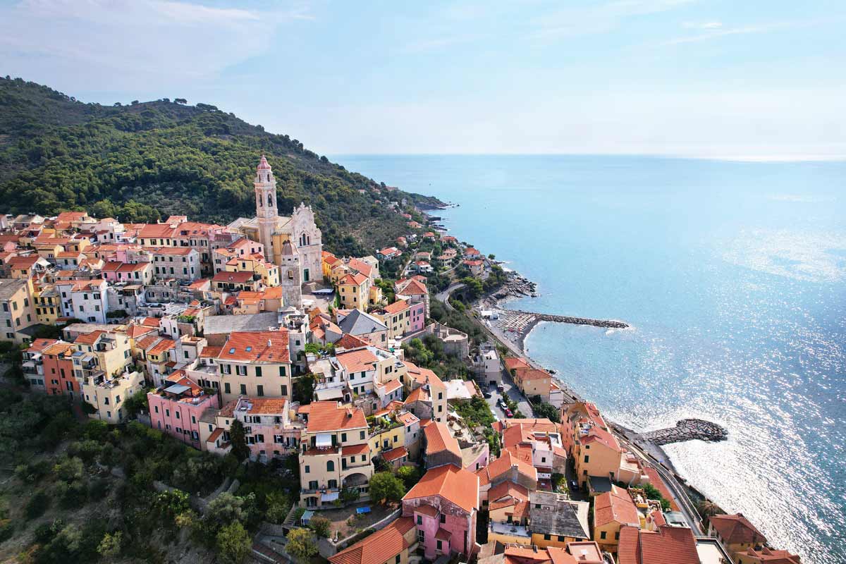 borgo di Cervo in Liguria