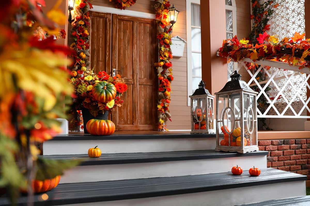 decorazione ingresso in autunno