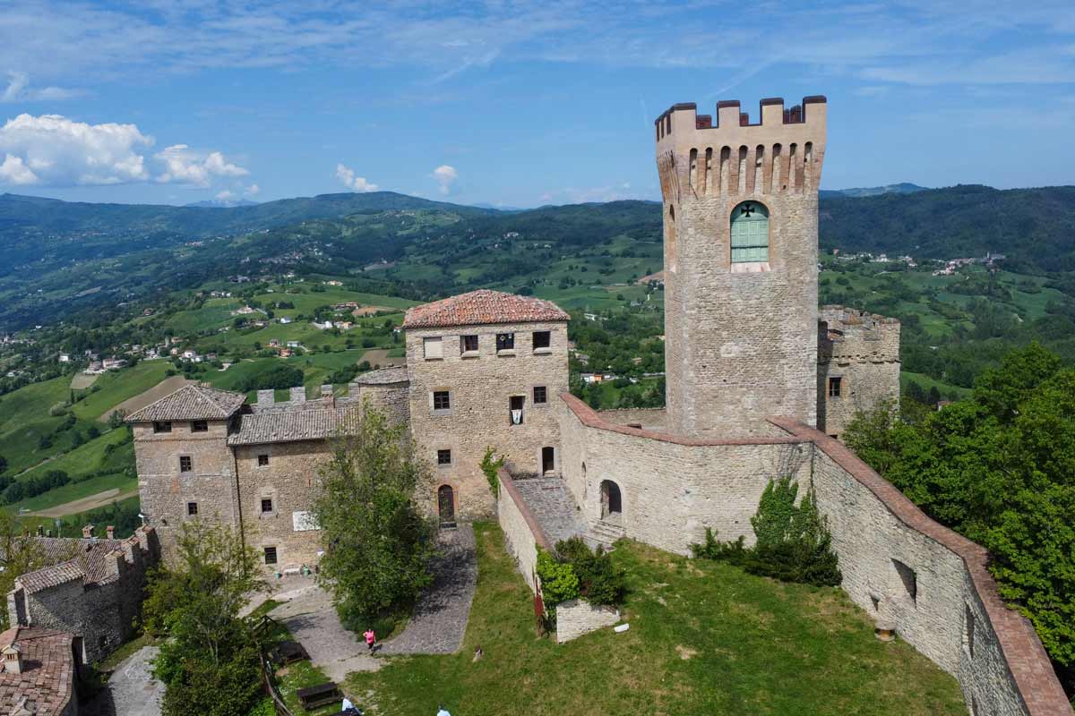 castello di Montecuccolo