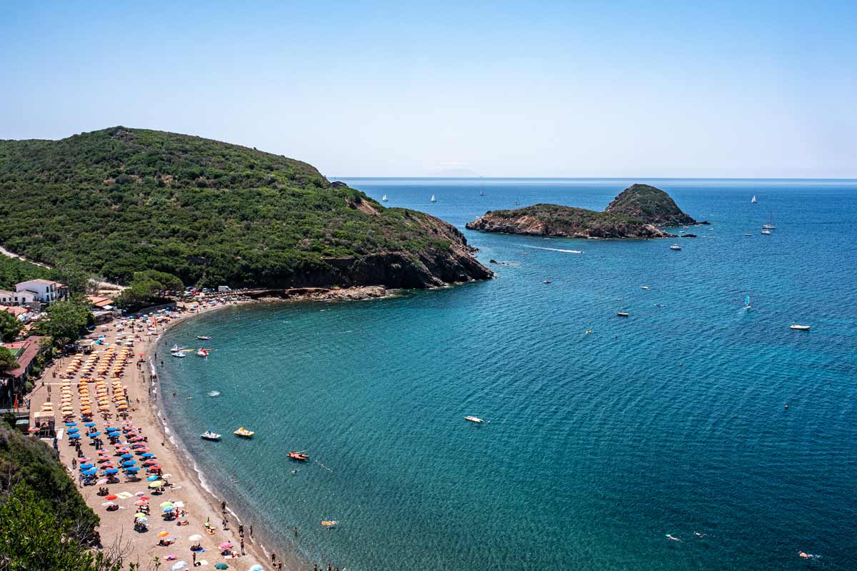 spiaggia dell'Innamorata e isole Gemini