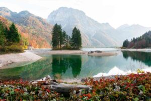 lago del Predil in autunno