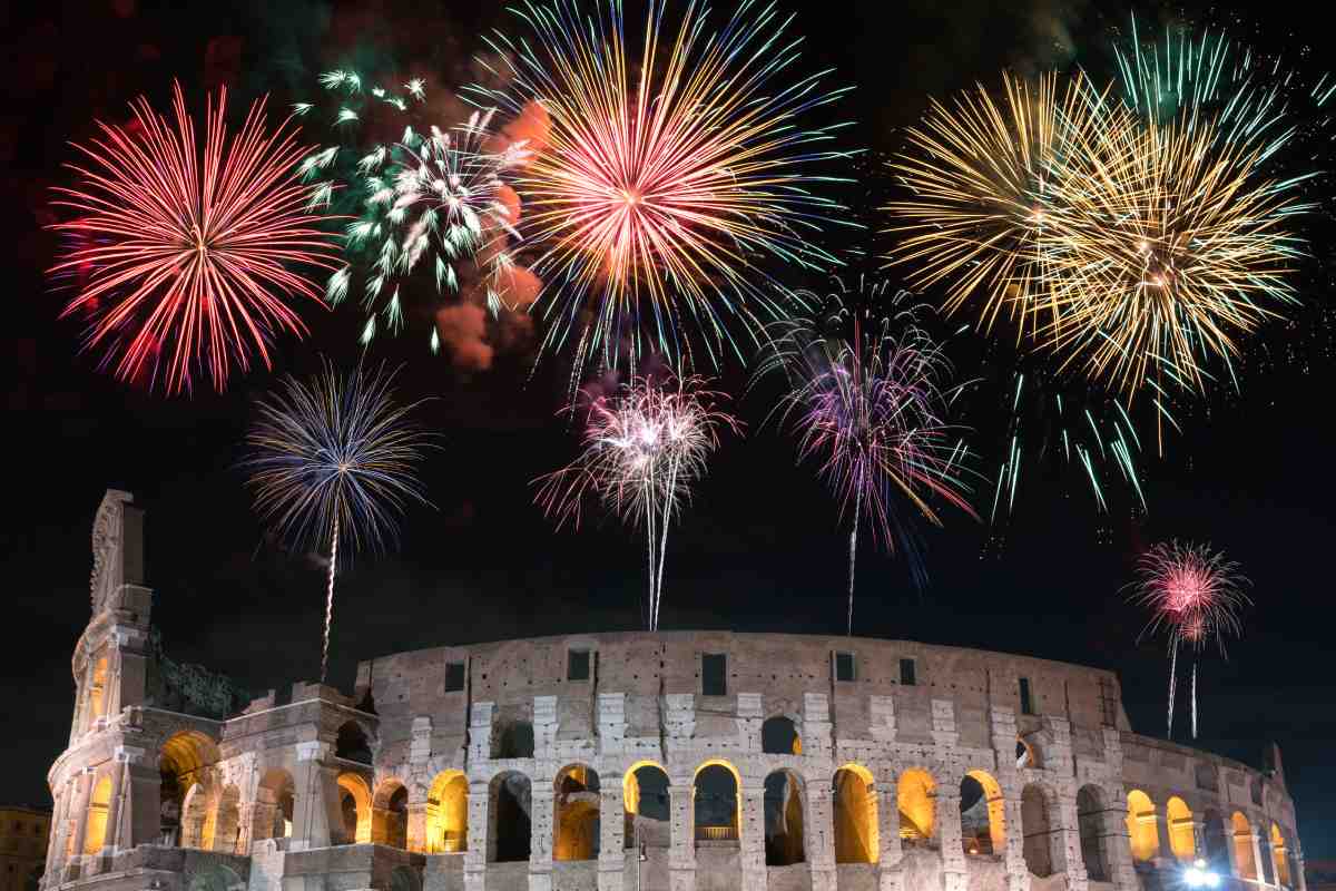 fuochi d'artificio al Colosseo, Roma