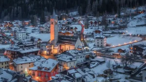 borgo di Ossana in inverno