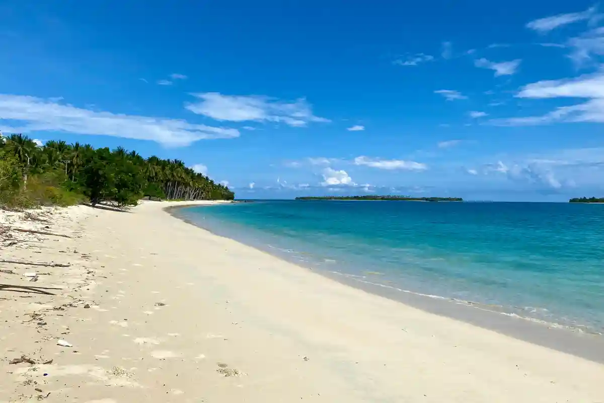 spiaggia sulle isole Banggai