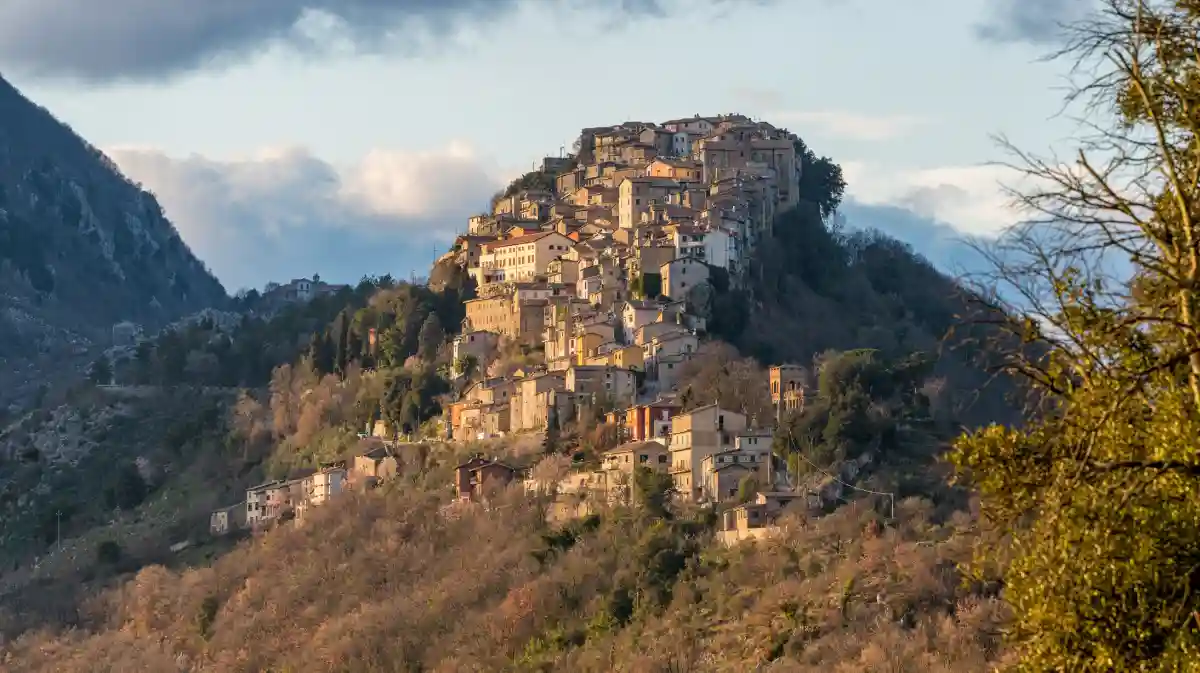 Canterano, borgo nel Lazio